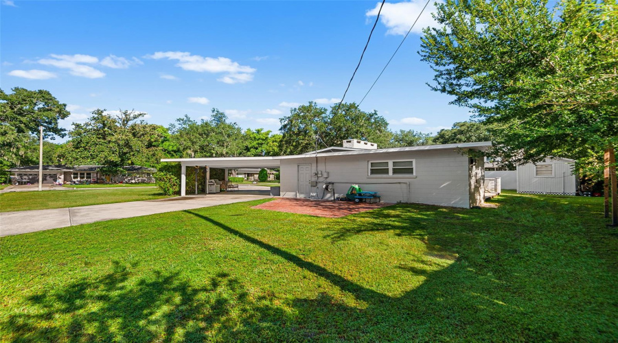 Lakeland, Florida 33803, 3 Bedroom Bedrooms, ,2 Bathroombathrooms,Residential,For Sale,Easton,0,Mfrtb8540579