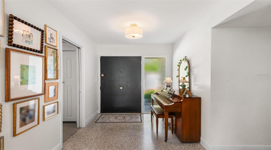 Lakeland, Florida 33803, 3 Bedroom Bedrooms, ,2 Bathroombathrooms,Residential,For Sale,Easton,0,Mfrtb8540579