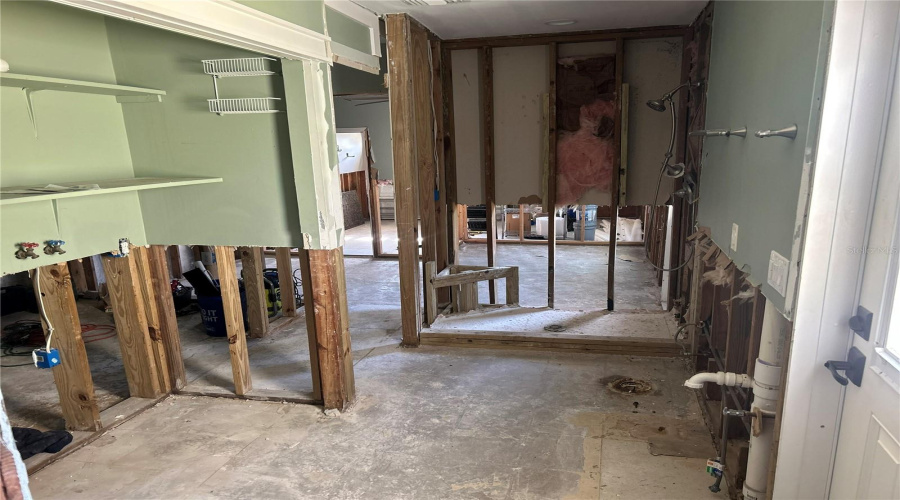 Gulfport, Florida 33707, 3 Bedroom Bedrooms, ,2 Bathroombathrooms,Residential,For Sale,Dupont,0,Mfrtb8541262