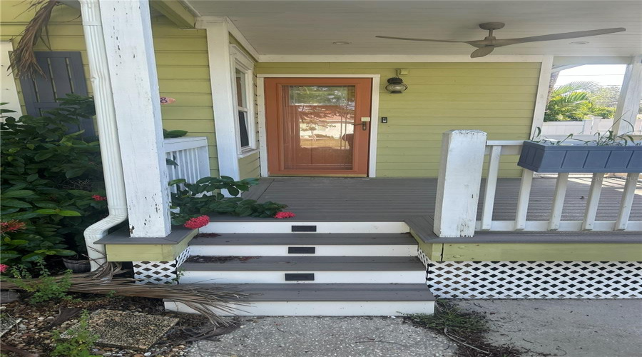 Gulfport, Florida 33707, 3 Bedroom Bedrooms, ,2 Bathroombathrooms,Residential,For Sale,Dupont,0,Mfrtb8541262