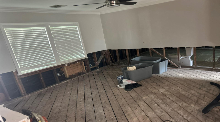 Gulfport, Florida 33707, 3 Bedroom Bedrooms, ,2 Bathroombathrooms,Residential,For Sale,Dupont,0,Mfrtb8541262