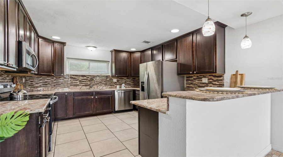 Zephyrhills, Florida 33541, 3 Bedroom Bedrooms, ,2 Bathroombathrooms,Residential,For Sale,Wicklow,0,Mfrtb8542174
