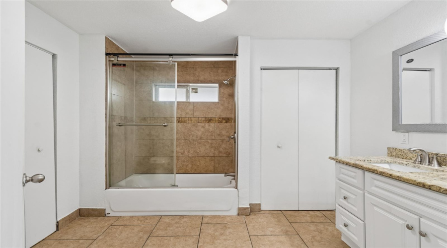 Zephyrhills, Florida 33541, 3 Bedroom Bedrooms, ,2 Bathroombathrooms,Residential,For Sale,Wicklow,0,Mfrtb8542174