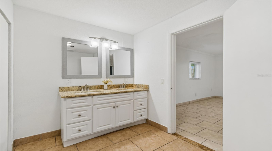 Zephyrhills, Florida 33541, 3 Bedroom Bedrooms, ,2 Bathroombathrooms,Residential,For Sale,Wicklow,0,Mfrtb8542174