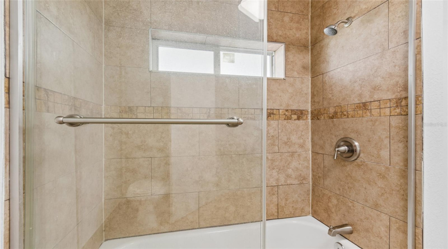 Zephyrhills, Florida 33541, 3 Bedroom Bedrooms, ,2 Bathroombathrooms,Residential,For Sale,Wicklow,0,Mfrtb8542174
