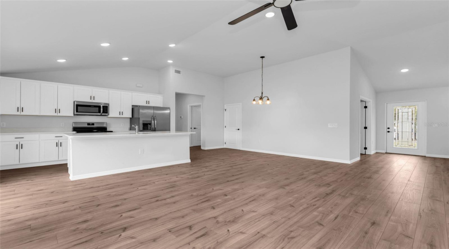 North Port, Florida 34288, 3 Bedroom Bedrooms, ,2 Bathroombathrooms,Residential,For Sale,Laredo,0,Mfrc7529813