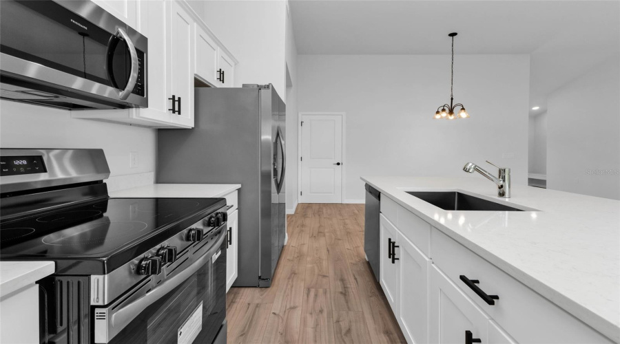 North Port, Florida 34288, 3 Bedroom Bedrooms, ,2 Bathroombathrooms,Residential,For Sale,Laredo,0,Mfrc7529813