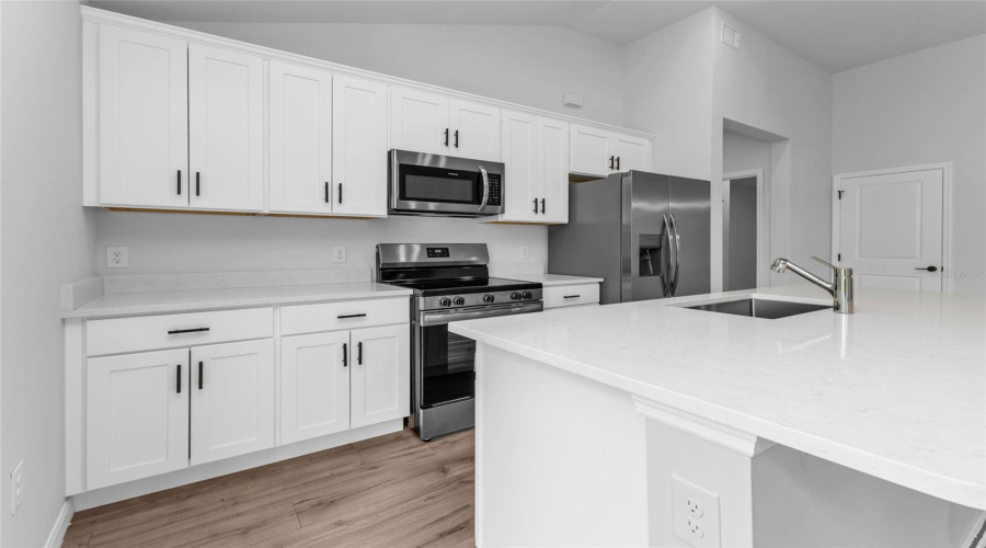North Port, Florida 34288, 3 Bedroom Bedrooms, ,2 Bathroombathrooms,Residential,For Sale,Laredo,0,Mfrc7529813