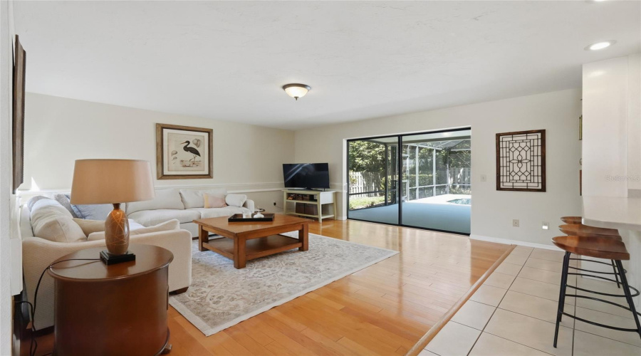 Sarasota, Florida 34232, 3 Bedroom Bedrooms, ,2 Bathroombathrooms,Residential,For Sale,Forestview,0,Mfra4703433