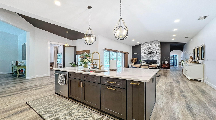 Palm Harbor, Florida 34683, 6 Bedroom Bedrooms, ,3 Bathroombathrooms,Residential,For Sale,Glenbrook,0,Mfrtb8539372