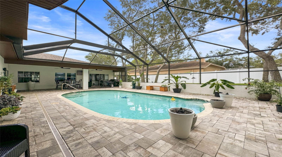 Palm Harbor, Florida 34683, 6 Bedroom Bedrooms, ,3 Bathroombathrooms,Residential,For Sale,Glenbrook,0,Mfrtb8539372