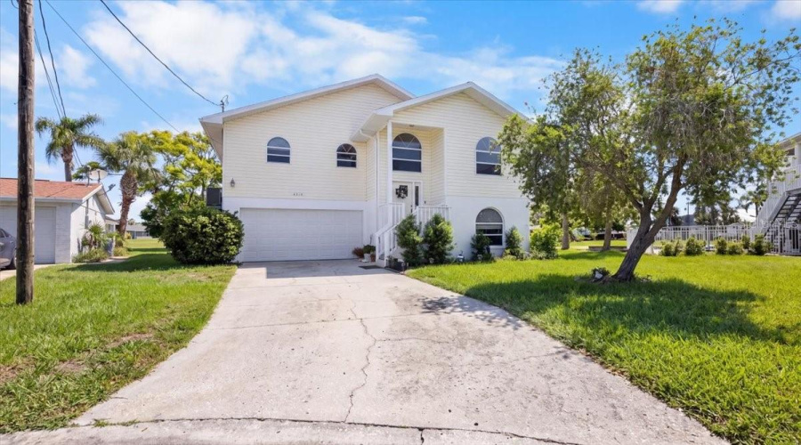 Hernando Beach, Florida 34607, 2 Bedroom Bedrooms, ,2 Bathroombathrooms,Residential,For Sale,Neptune,0,Mfrw7888889