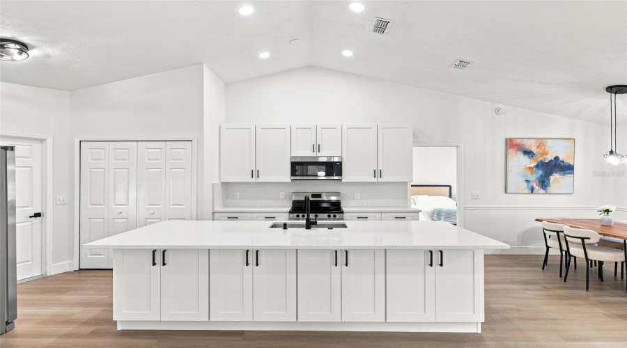 Valrico, Florida 33596, 3 Bedroom Bedrooms, ,2 Bathroombathrooms,Residential,For Sale,Oak Arbor,0,Mfrtb8542573