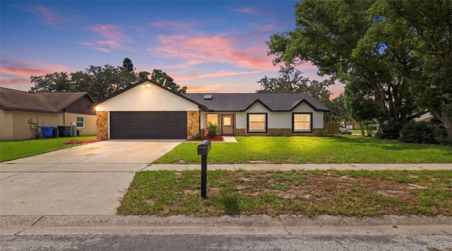 Valrico, Florida 33596, 3 Bedroom Bedrooms, ,2 Bathroombathrooms,Residential,For Sale,Oak Arbor,0,Mfrtb8542573
