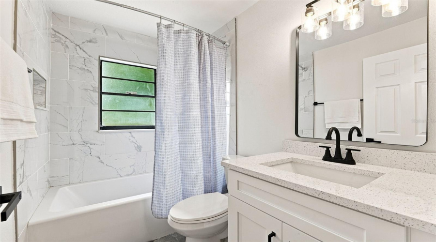 Valrico, Florida 33596, 3 Bedroom Bedrooms, ,2 Bathroombathrooms,Residential,For Sale,Oak Arbor,0,Mfrtb8542573