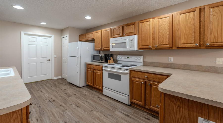 Ocala, Florida 34473, 3 Bedroom Bedrooms, ,2 Bathroombathrooms,Residential,For Sale,13Th,0,Mfrom730934
