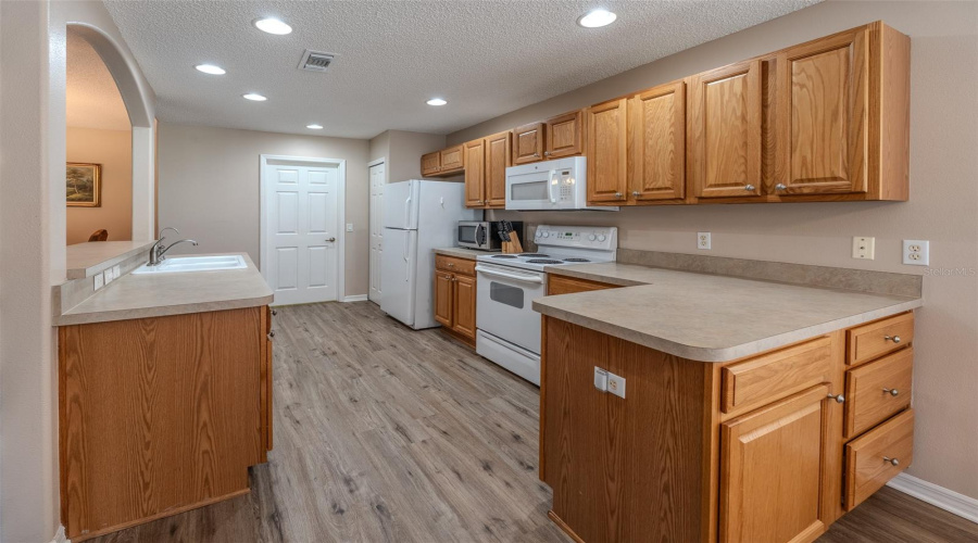 Ocala, Florida 34473, 3 Bedroom Bedrooms, ,2 Bathroombathrooms,Residential,For Sale,13Th,0,Mfrom730934