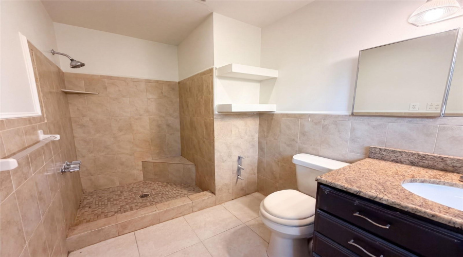 Tampa, Florida 33610, 3 Bedroom Bedrooms, ,2 Bathroombathrooms,Residential,For Sale,Spencer,0,Mfro6436779