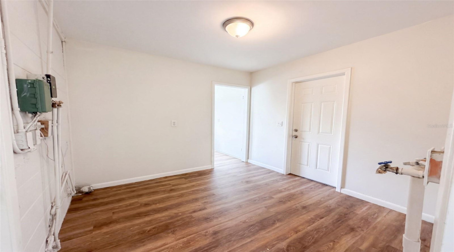 Tampa, Florida 33610, 3 Bedroom Bedrooms, ,2 Bathroombathrooms,Residential,For Sale,Spencer,0,Mfro6436779
