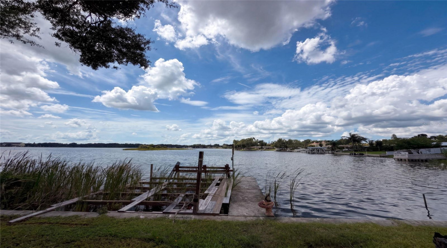 Tampa, Florida 33610, 3 Bedroom Bedrooms, ,2 Bathroombathrooms,Residential,For Sale,Spencer,0,Mfro6436779