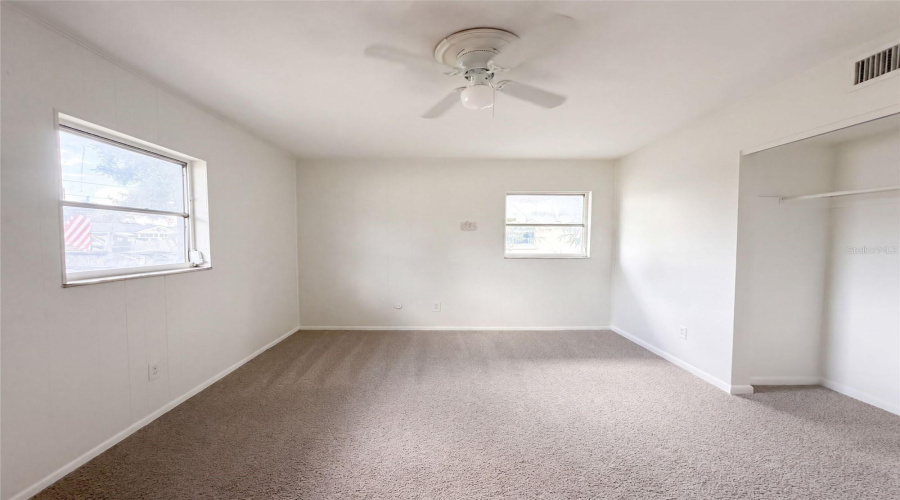 Tampa, Florida 33610, 3 Bedroom Bedrooms, ,2 Bathroombathrooms,Residential,For Sale,Spencer,0,Mfro6436779