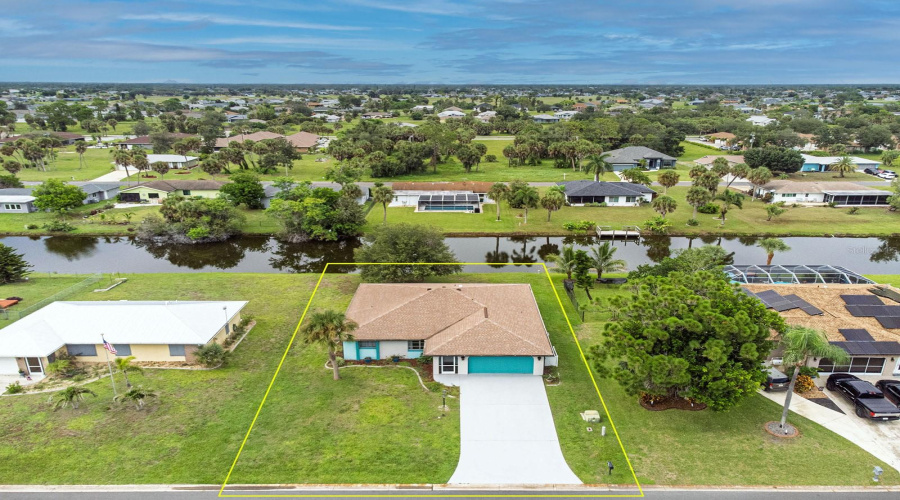 Rotonda West, Florida 33947, 3 Bedroom Bedrooms, ,2 Bathroombathrooms,Residential,For Sale,Caddy,0,Mfrd6148550