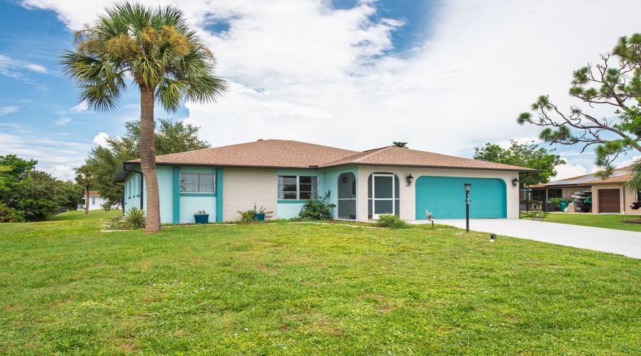 Rotonda West, Florida 33947, 3 Bedroom Bedrooms, ,2 Bathroombathrooms,Residential,For Sale,Caddy,0,Mfrd6148550