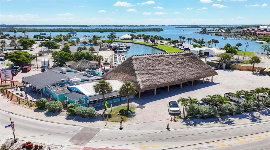 Rotonda West, Florida 33947, 3 Bedroom Bedrooms, ,2 Bathroombathrooms,Residential,For Sale,Caddy,0,Mfrd6148550