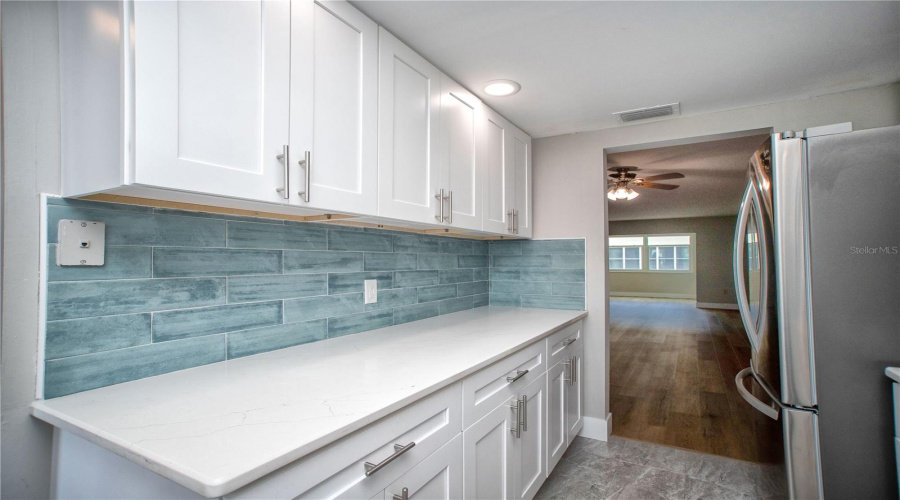 Gulfport, Florida 33707, 2 Bedroom Bedrooms, ,2 Bathroombathrooms,Residential,For Sale,30Th,0,Mfrtb8542680