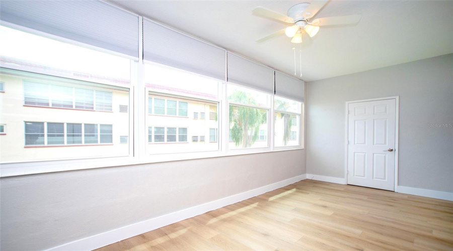 Gulfport, Florida 33707, 2 Bedroom Bedrooms, ,2 Bathroombathrooms,Residential,For Sale,30Th,0,Mfrtb8542680