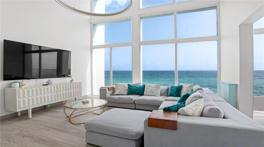 San Juan, Puerto Rico 00907, 9 Bedroom Bedrooms, ,6 Bathroombathrooms,Residential,For Sale,Rampla Del Almirante,0,Mfrpr9123685