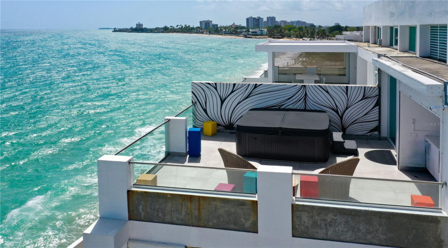 San Juan, Puerto Rico 00907, 9 Bedroom Bedrooms, ,6 Bathroombathrooms,Residential,For Sale,Rampla Del Almirante,0,Mfrpr9123685