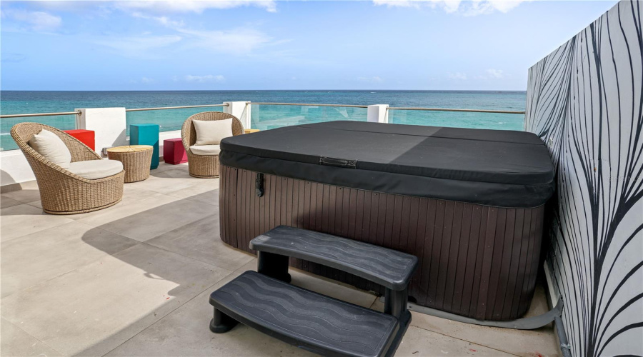 San Juan, Puerto Rico 00907, 9 Bedroom Bedrooms, ,6 Bathroombathrooms,Residential,For Sale,Rampla Del Almirante,0,Mfrpr9123685