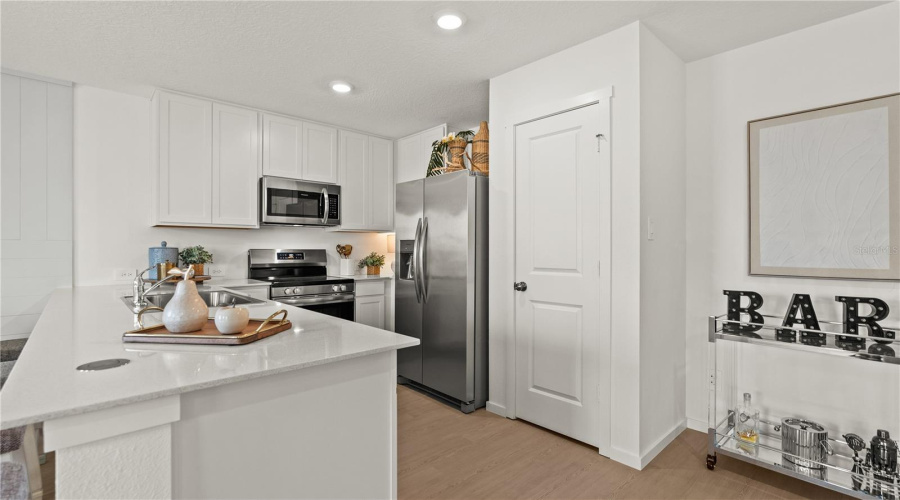 Haines City, Florida 33844, 5 Bedroom Bedrooms, ,3 Bathroombathrooms,Residential,For Sale,Riverbend,0,Mfro6436770