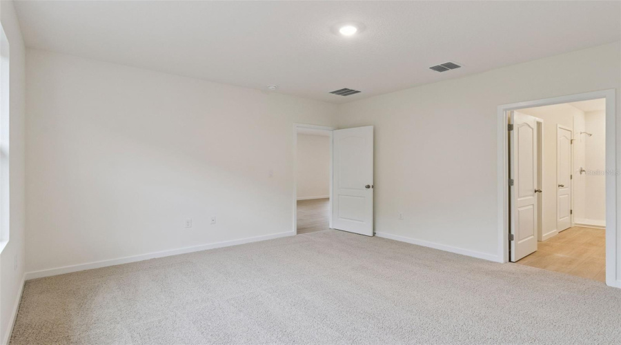 Kissimmee, Florida 34744, 3 Bedroom Bedrooms, ,2 Bathroombathrooms,Residential,For Sale,Kindle,0,Mfro6433579