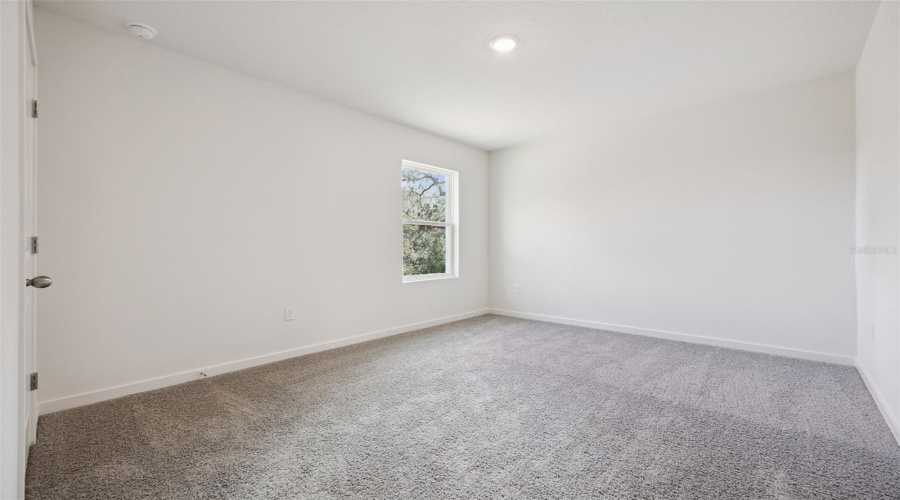 Apopka, Florida 32703, 5 Bedroom Bedrooms, ,3 Bathroombathrooms,Residential,For Sale,Gull,0,Mfro6435569