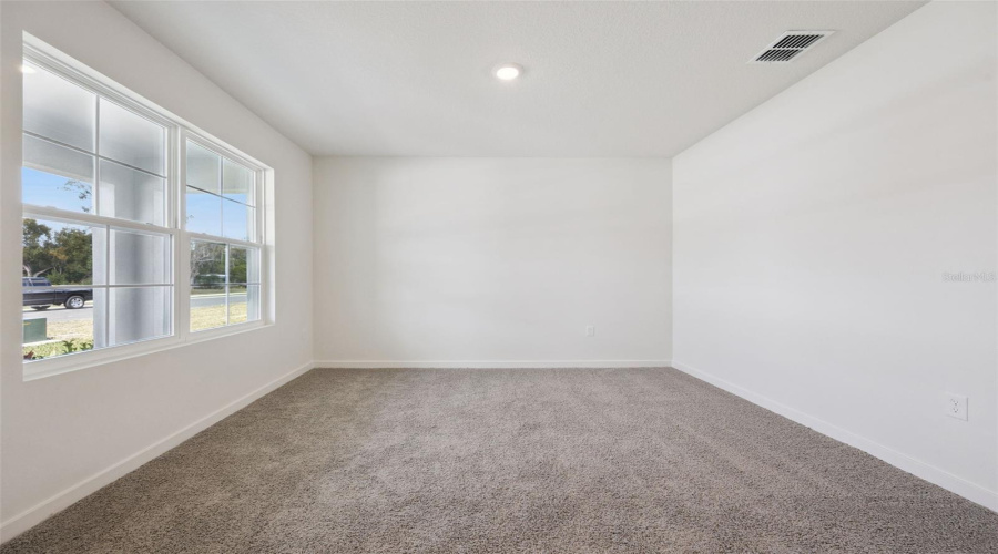 Apopka, Florida 32703, 5 Bedroom Bedrooms, ,3 Bathroombathrooms,Residential,For Sale,Gull,0,Mfro6435569