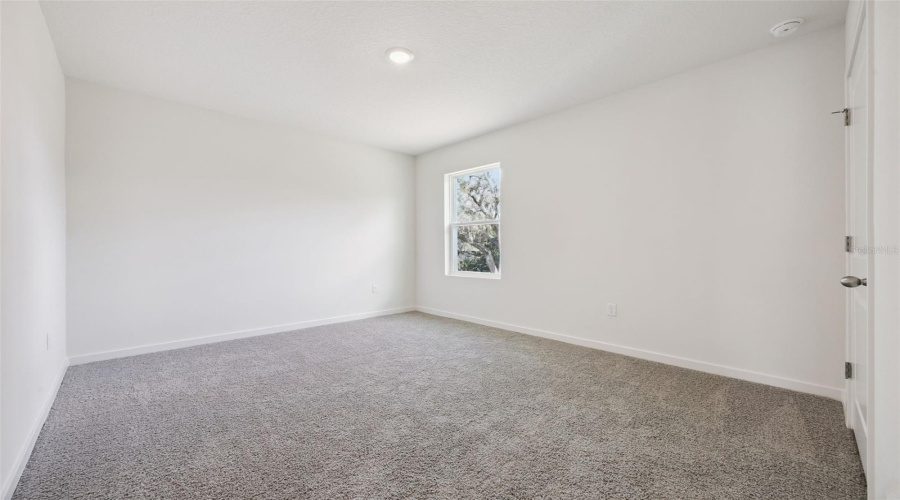 Apopka, Florida 32703, 5 Bedroom Bedrooms, ,3 Bathroombathrooms,Residential,For Sale,Gull,0,Mfro6435569