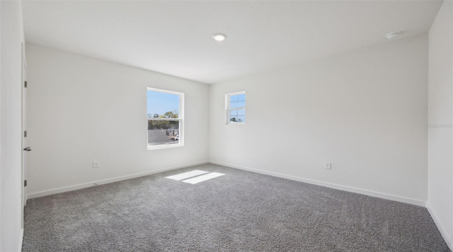 Apopka, Florida 32703, 5 Bedroom Bedrooms, ,3 Bathroombathrooms,Residential,For Sale,Gull,0,Mfro6435569