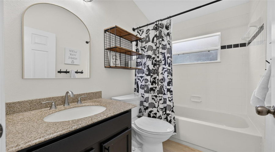 Valrico, Florida 33594, 5 Bedroom Bedrooms, ,3 Bathroombathrooms,Residential,For Sale,Emerald Hill,0,Mfrtb8542145
