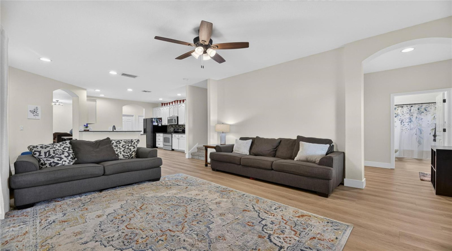 Valrico, Florida 33594, 5 Bedroom Bedrooms, ,3 Bathroombathrooms,Residential,For Sale,Emerald Hill,0,Mfrtb8542145