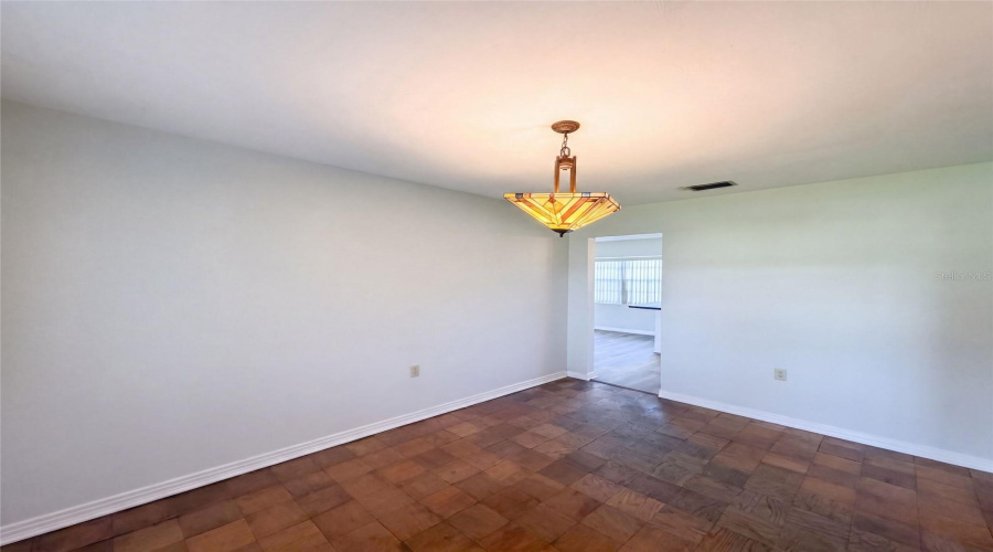 Plant City, Florida 33563, 3 Bedroom Bedrooms, ,2 Bathroombathrooms,Residential,For Sale,Spencer,0,Mfro6436791