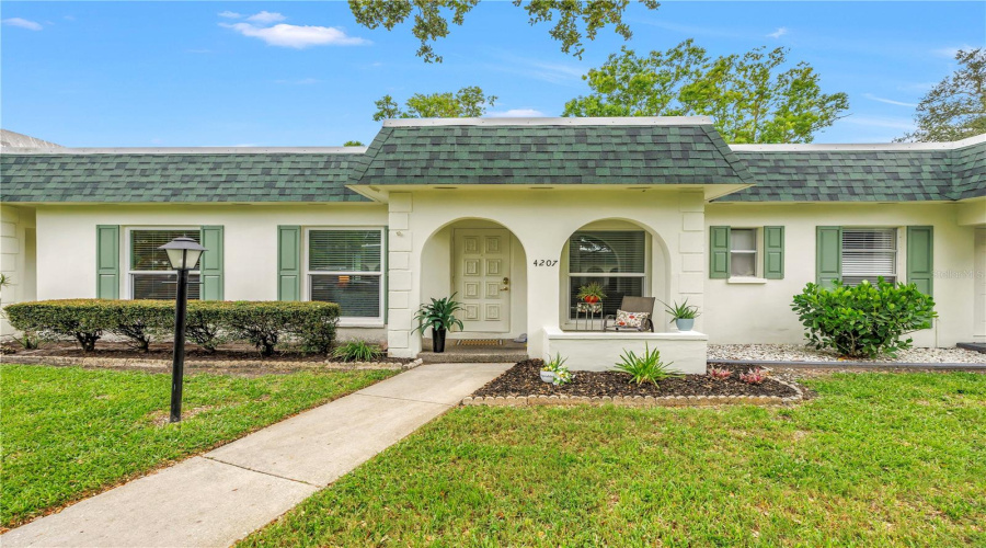 Bradenton, Florida 34205, 2 Bedroom Bedrooms, ,2 Bathroombathrooms,Residential,For Sale,34Th Avenue,0,Mfra4703636