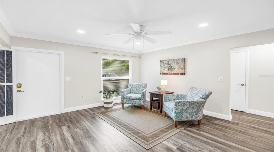 Bradenton, Florida 34205, 2 Bedroom Bedrooms, ,2 Bathroombathrooms,Residential,For Sale,34Th Avenue,0,Mfra4703636