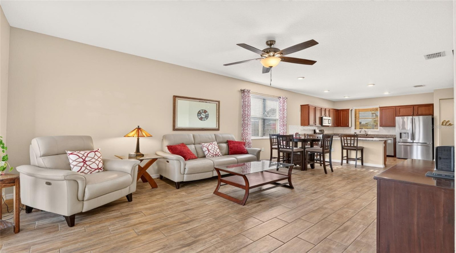 Ocala, Florida 34481, 2 Bedroom Bedrooms, ,2 Bathroombathrooms,Residential,For Sale,100Th Terrace,0,Mfrom731105