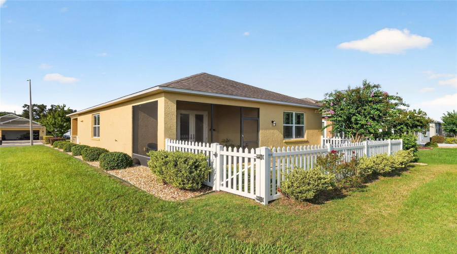 Ocala, Florida 34481, 2 Bedroom Bedrooms, ,2 Bathroombathrooms,Residential,For Sale,100Th Terrace,0,Mfrom731105
