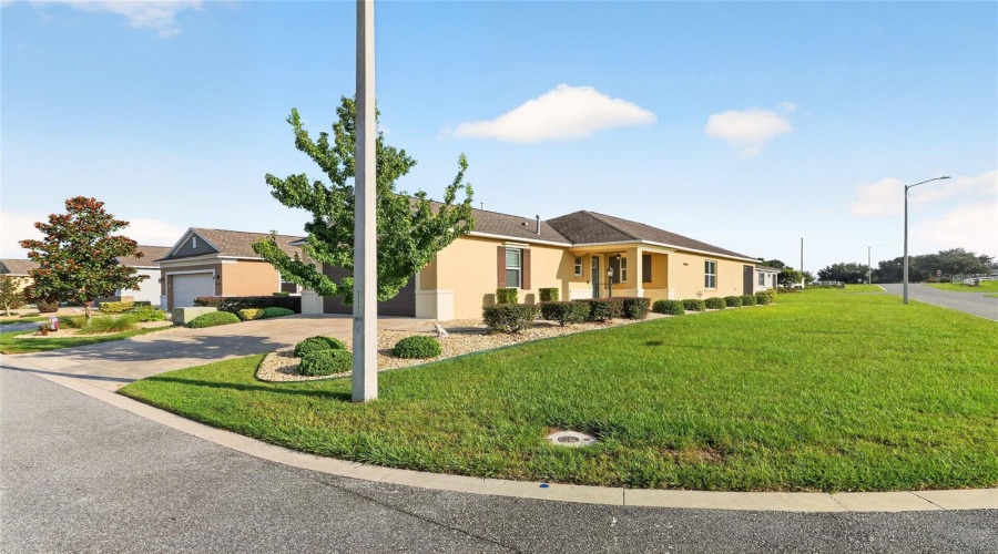 Ocala, Florida 34481, 2 Bedroom Bedrooms, ,2 Bathroombathrooms,Residential,For Sale,100Th Terrace,0,Mfrom731105