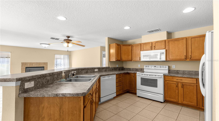 Dunnellon, Florida 34431, 3 Bedroom Bedrooms, ,2 Bathroombathrooms,Residential,For Sale,Gardenia,0,Mfrom731079