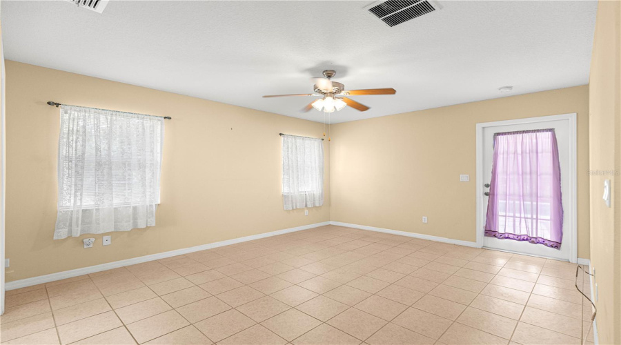 Dunnellon, Florida 34431, 3 Bedroom Bedrooms, ,2 Bathroombathrooms,Residential,For Sale,Gardenia,0,Mfrom731079