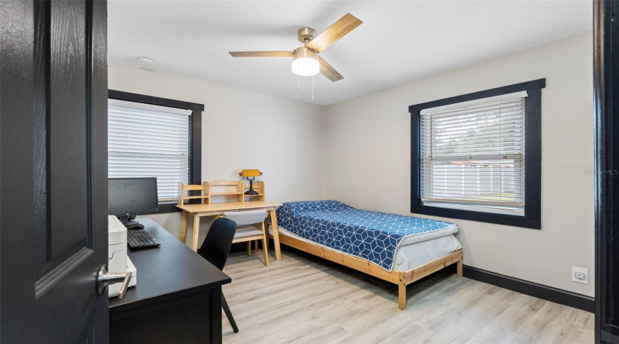 Tampa, Florida 33610, 2 Bedroom Bedrooms, ,1 Bathroombathrooms,Residential,For Sale,23Rd,0,Mfrtb8542633